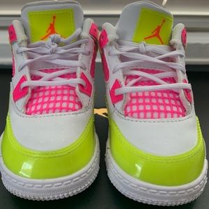 Jordan 4 Retro special edition